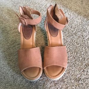 Brown Steve Madden look alike wedges